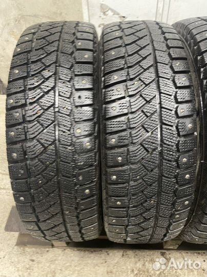 Viatti Brina Nordico V-522 185/65 R15 88T