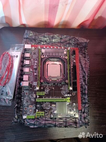 Комплект LGA2011: X79/Xeon/2689/16GB/8/16 ядер