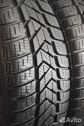 Pirelli Winter Sottozero 3 205/45 R17 88V