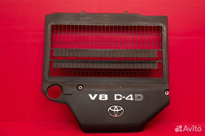 Крышка двигателя Toyota Land Cruiser 200 1VD 2015