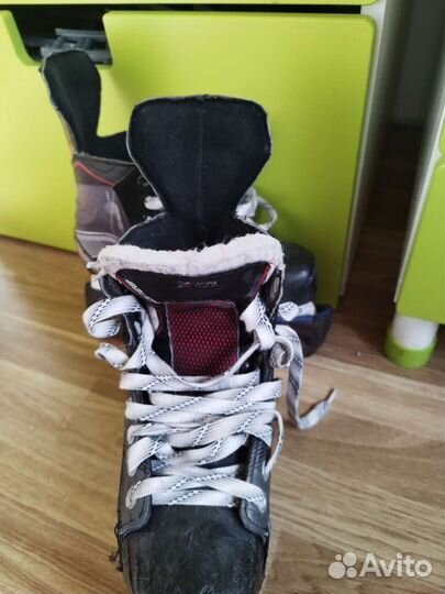 Хоккейные коньки бауэр vapor x600