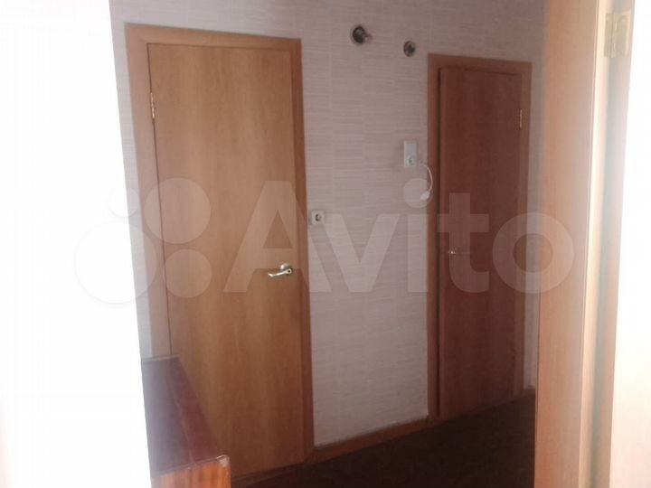 2-к. квартира, 43 м², 3/5 эт.