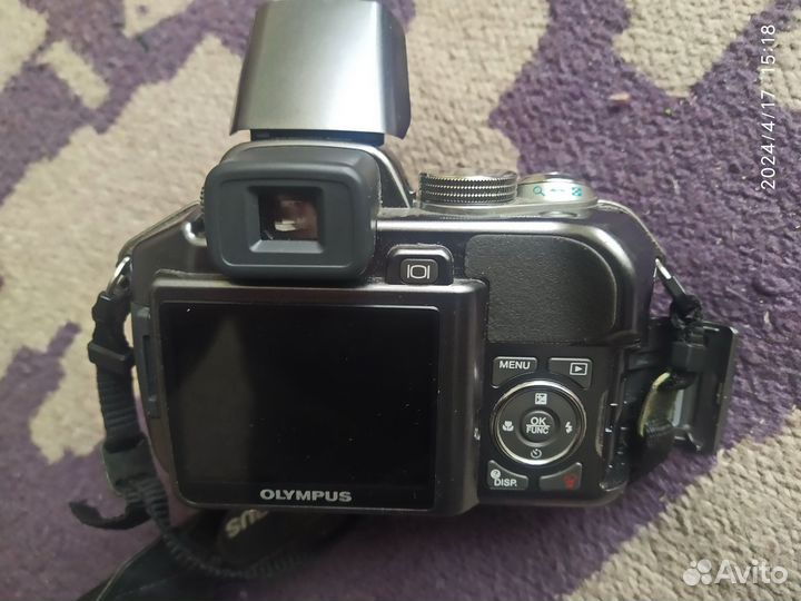 Фотоаппарат olympus SP-550UZ с футляром + 2 Гб