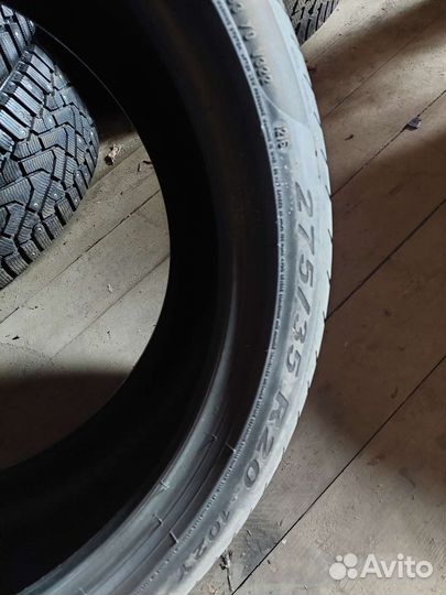 Pirelli P Zero 275/35 R20