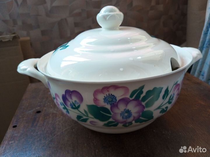 Фарфоровая супница СССР