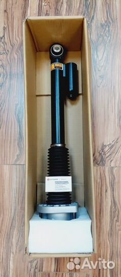 Амортизатор LR Range Rover Sport L494 CVD задний