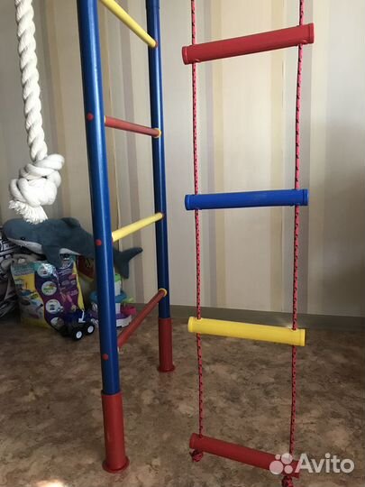 Детская шведская стенка