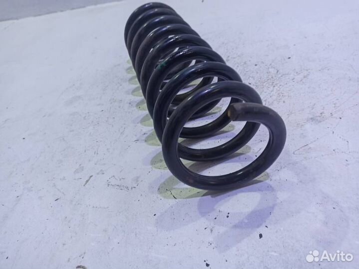 Пружина передняя Мерседес
