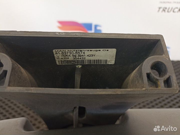 81637306574 Зеркало заднего вида боковое Man TGA