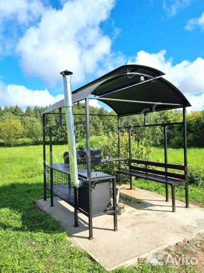 Мангал с крышей