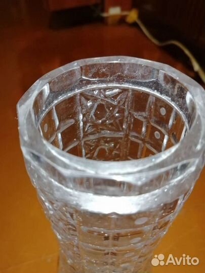 Ваза хрустальная