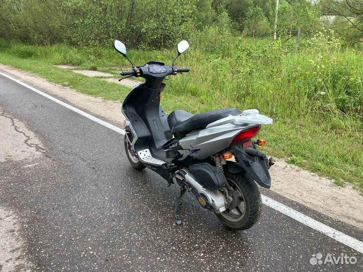 Скутер 150сс