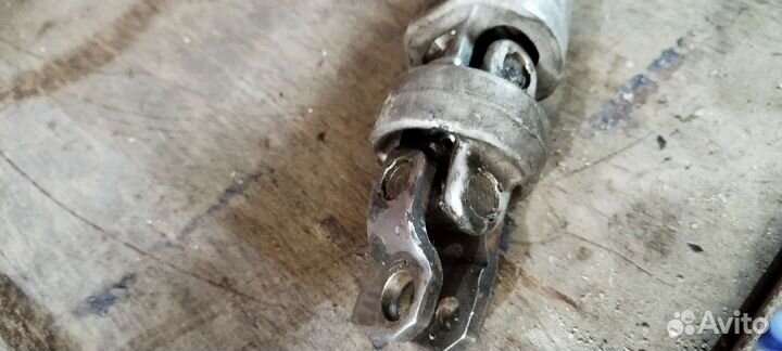 Рулевой вал Audi A4 B5