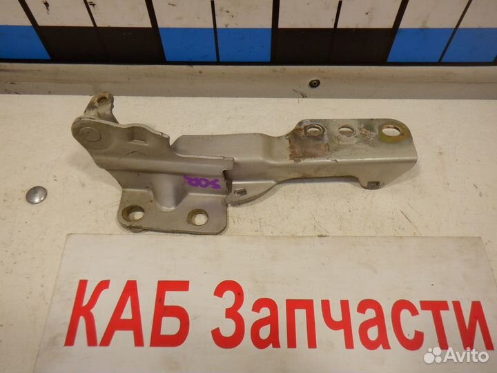 Петля капота правая Kia Sorento 2002-2009
