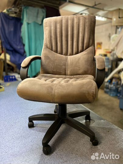 Компьютерное кресло