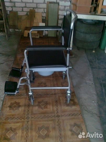 Кресло коляска, кресло-коляска