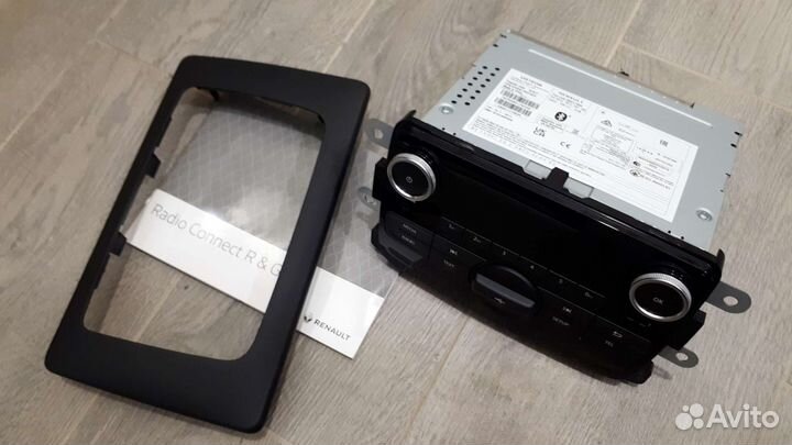 Автомагнитола на Renault Duster, Kaptur, Logan