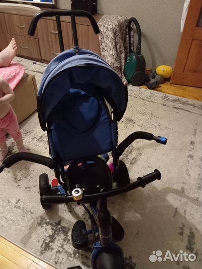 Велосипед с родительской ручкой