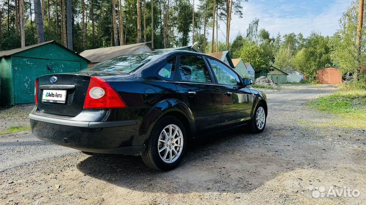 Ford Focus 2.0 МТ, 2007, 196 100 км