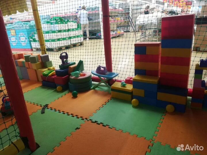 Игровой центр лаберинт