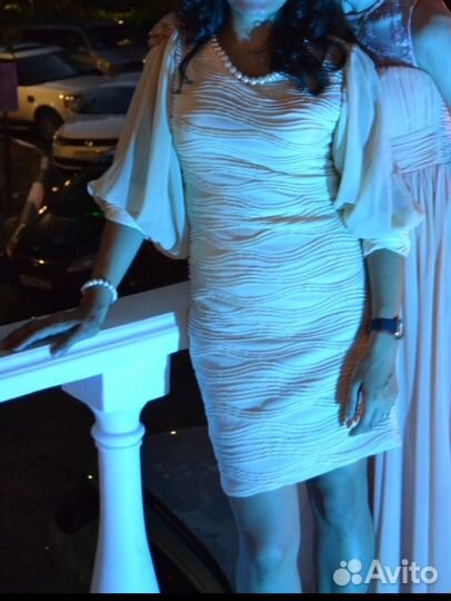 Коктейльное платье 44