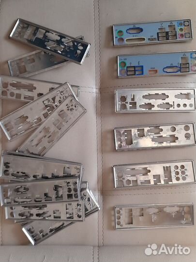 Заглушка для материнской платы