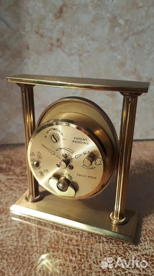 Часы механические настольные swiza
