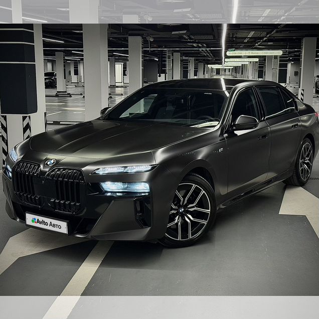 BMW 7 серия 3.0 AT, 2022, 29 000 км