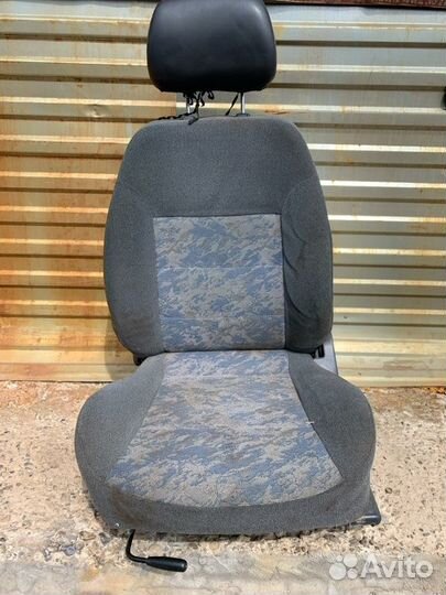 Сиденье переднее левое Chevrolet Lanos A15SMS 2007