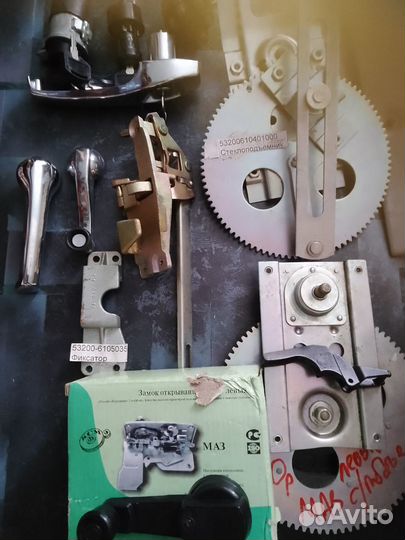 Дефлекторы/ветровики,ручки,стеклоподьемн камаз/маз