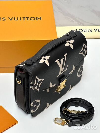 Сумка Louis Vuitton Pochette Metis M45773