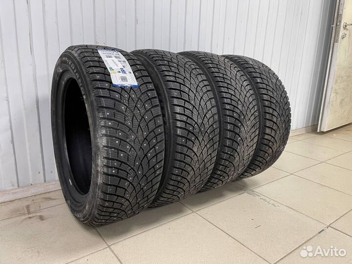 Triangle IcelynX TI501 235/45 R18 98T