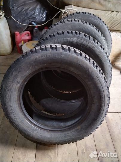 Michelin X-Ice North 3 205/65 R16