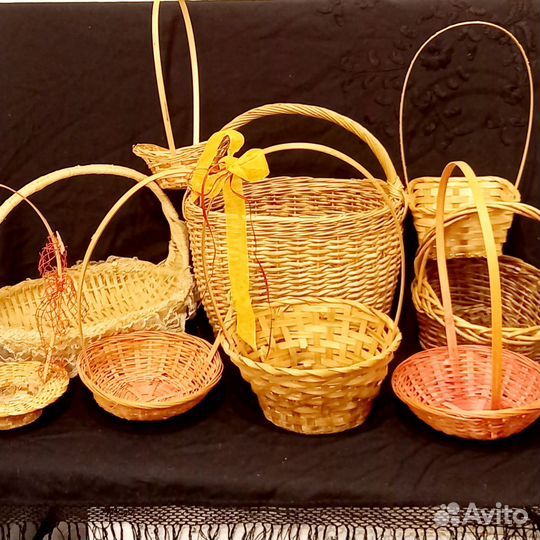 Корзинки плетеные
