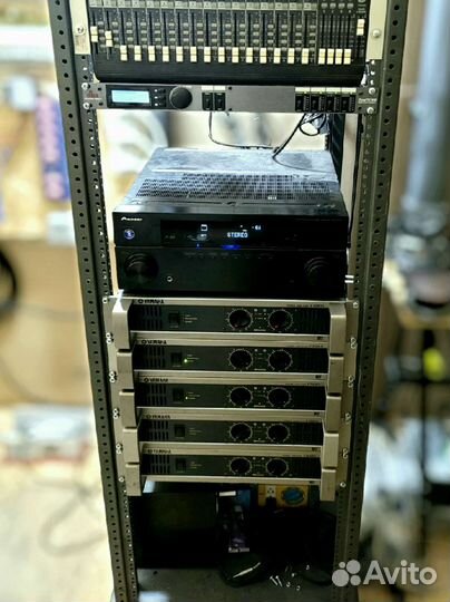 Yamaha p7000s