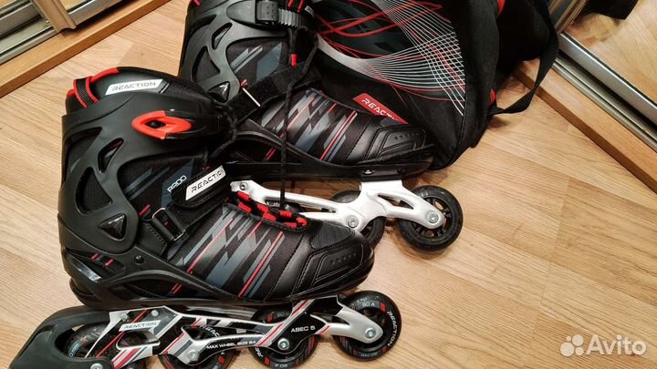 Роликовые коньки Reaction r200