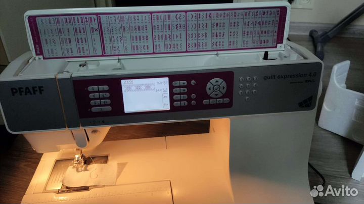 Компьютерная швейная машина pfaff Expression 4.0
