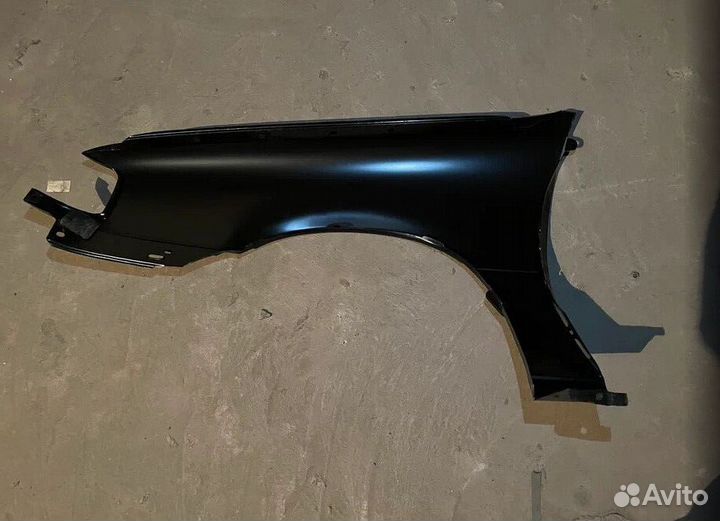 Крыло переднее правое opel vectra A 1988-92