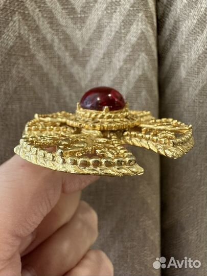 Винтажная брошь от ART