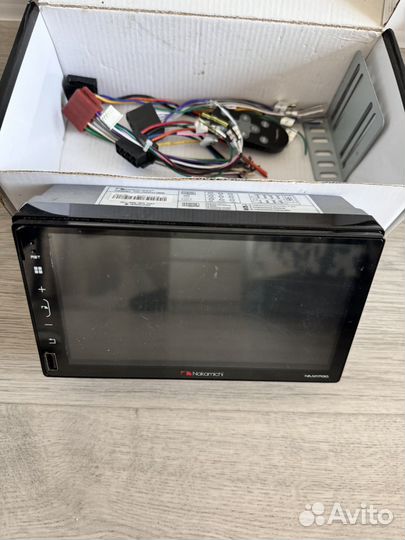 Автомагнитола Nakamichi NAM1700