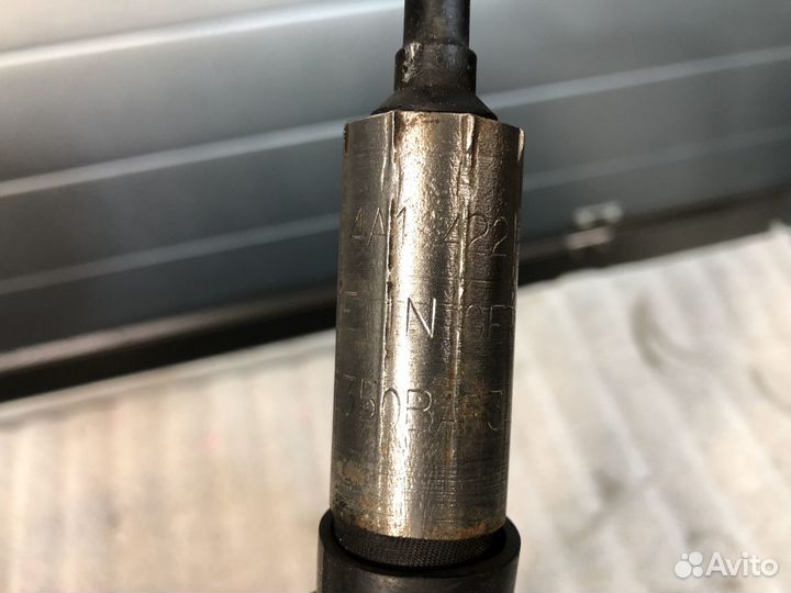 Шланг гидроусилителя руля на Audi A6 C4 2.5 TDI