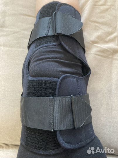 Ортез на коленный сустав