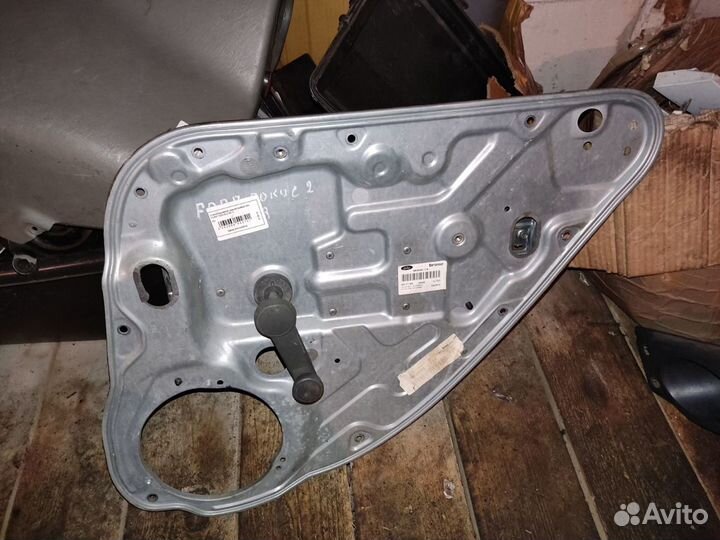 Стеклоподъемник задний правый Форд Фокус 2