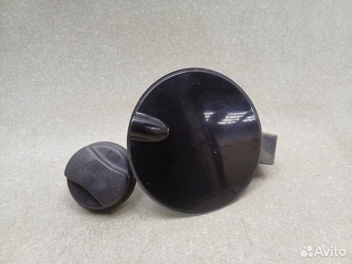 Лючок бензобака Opel Corsa D (3D) 1.4 Z14XEP 2008