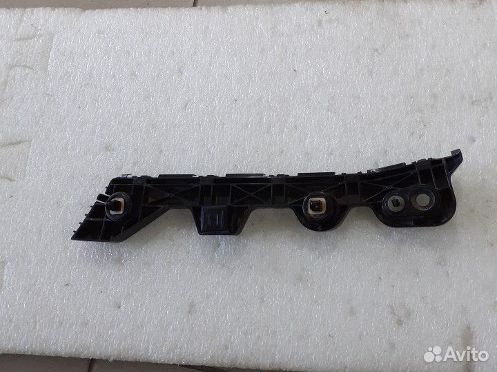 Кронштейн заднего бампера левый Mazda CX5