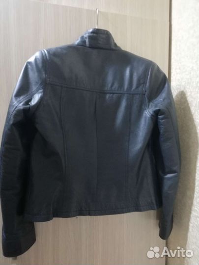 Куртка кожаная женская