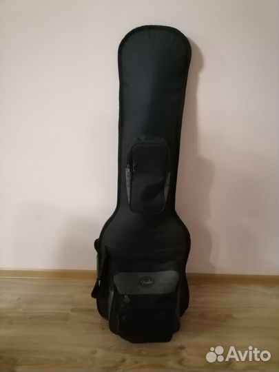 Бас гитара Fender precision bass