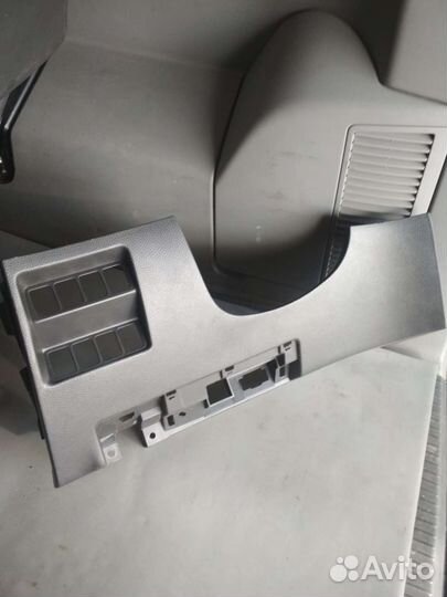 Нижняя панель торпедо Nissan Qashqai J11