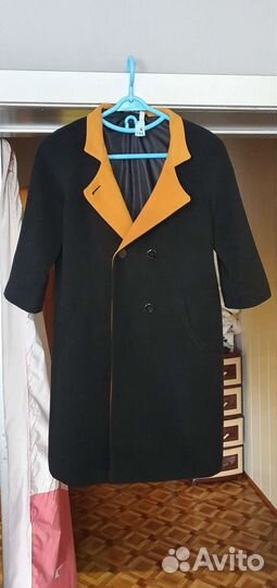 Чёрное пальто 44-46 размер
