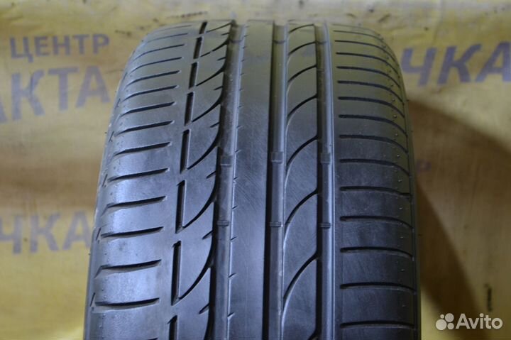 Bridgestone Potenza S001 235/40 R19